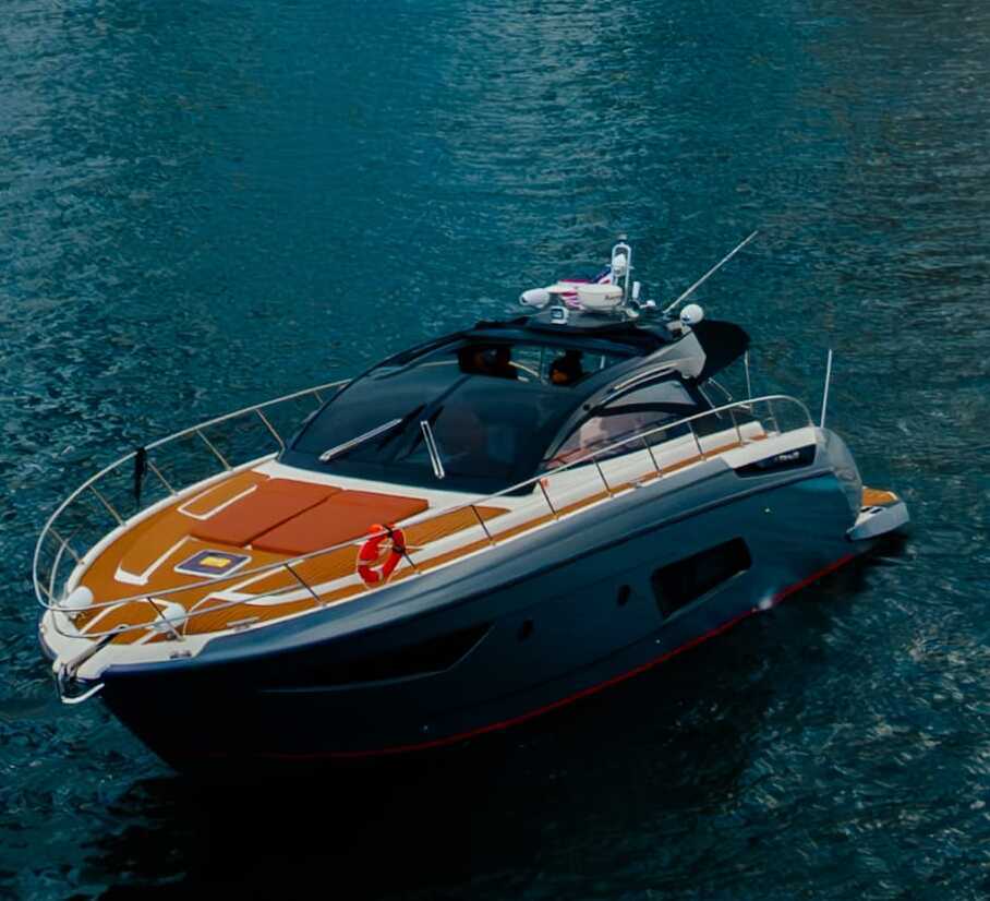 55ft azimut evolution yacht for miami yacht rental