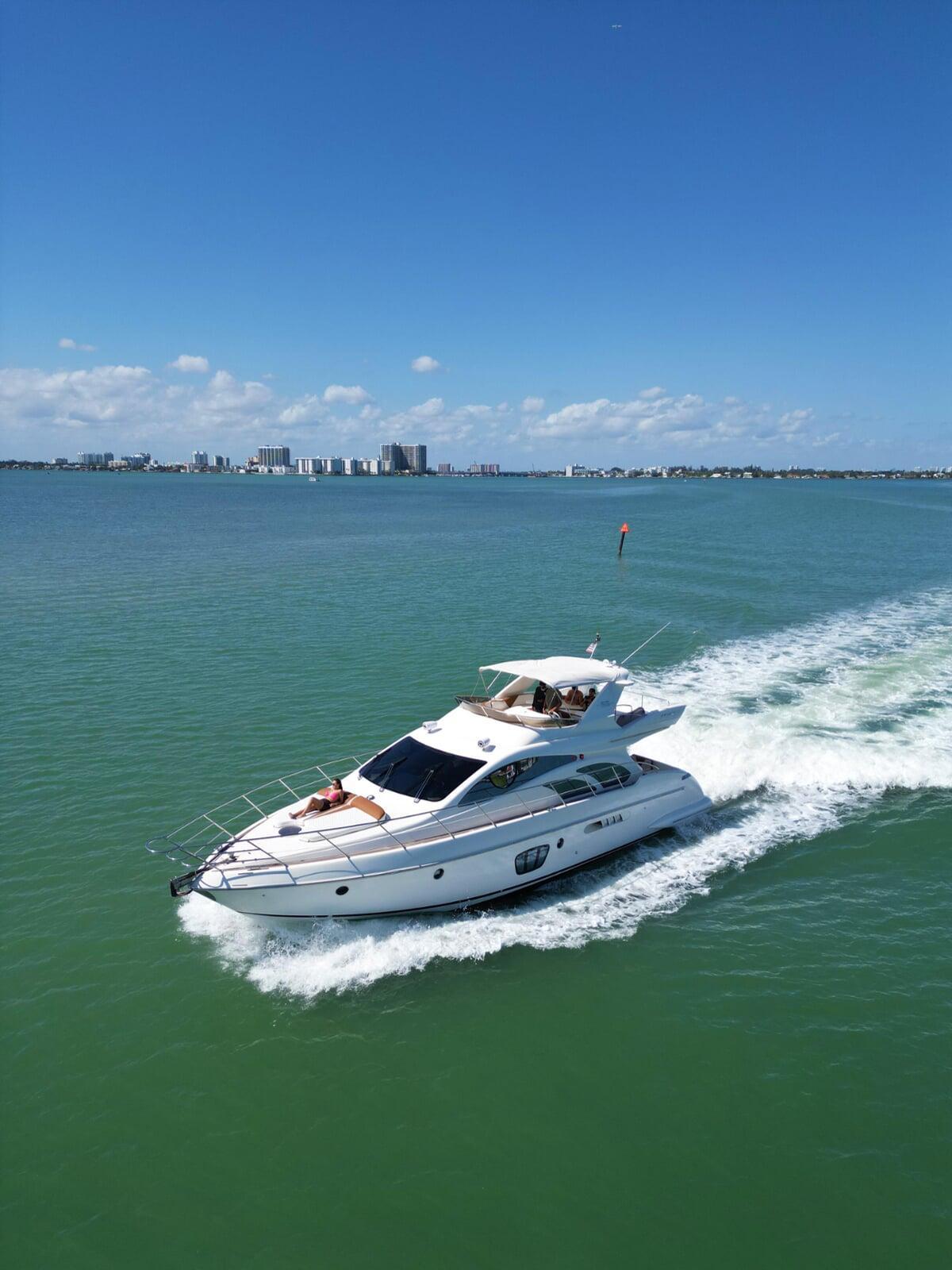 55ft yach for miami yacht rental